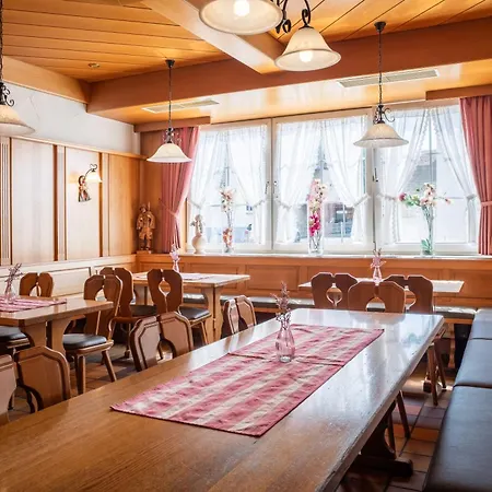 Zajazd Landgasthof Krone Offingen