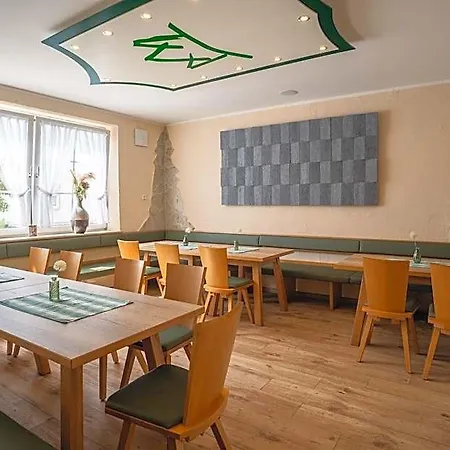 Han/Misafirhane Landgasthof Krone